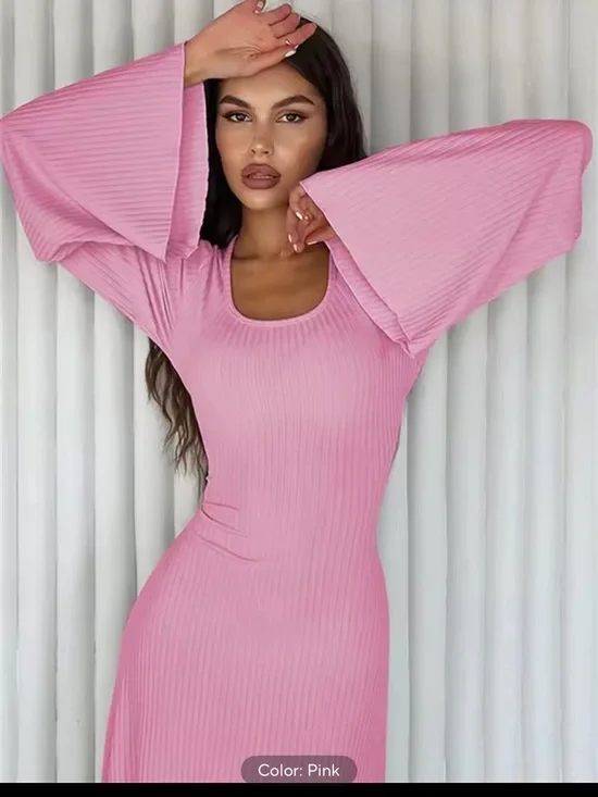 Soft Pink Ribbed Maxi Dress with Flared Bell Sleeves - Picture 3 of 4